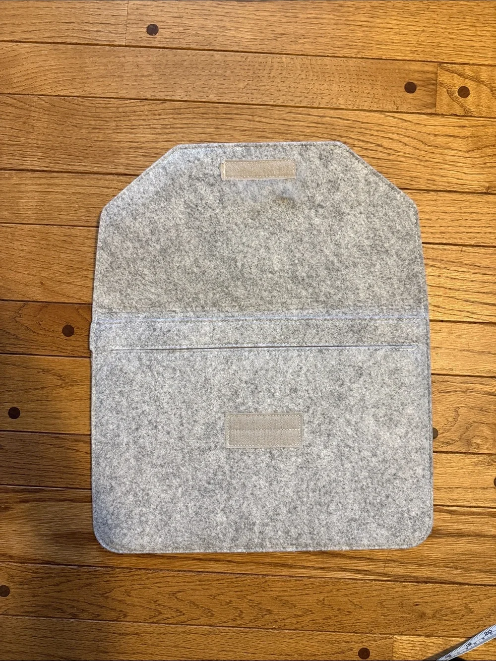 Laptop sleeve